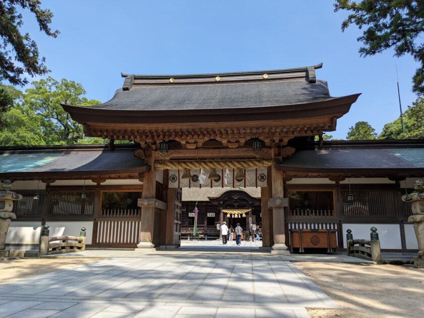 Ancient camphor tree and shrine buildings at Oyamazumi Shrine on Omishima Island